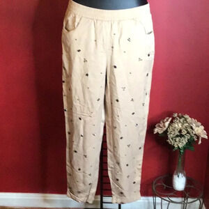 CHICO’S KHAKI ANKLE PANTS SIZE 0